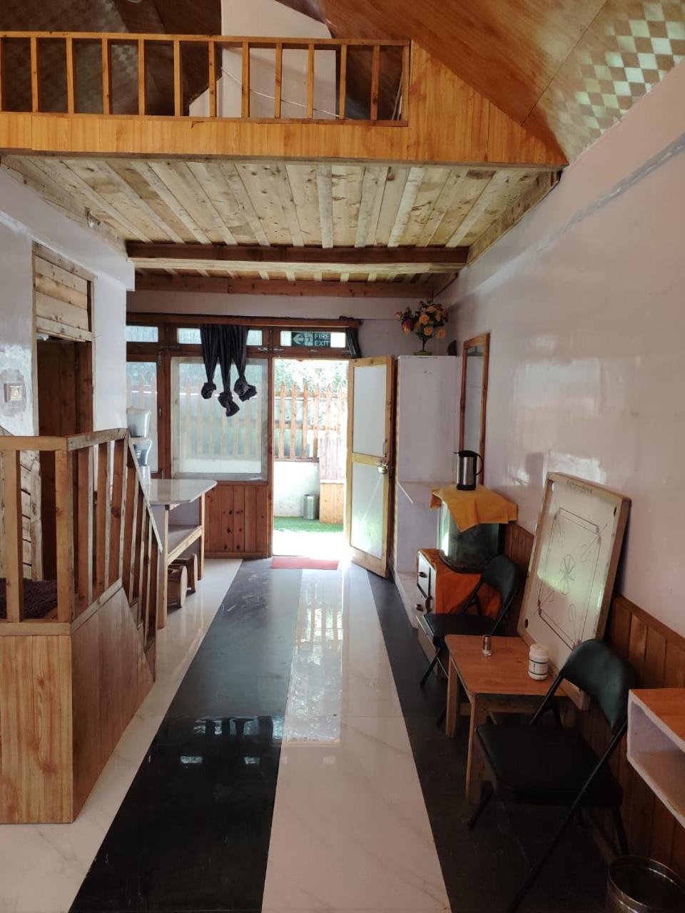 Matri Pitri Cottage Matiana 外观 照片